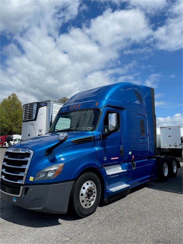 2019 FREIGHTLINER CASCADIA 126 8027196189